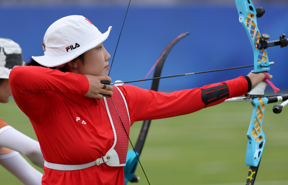 泰国选手成功夺得女子射箭冠军